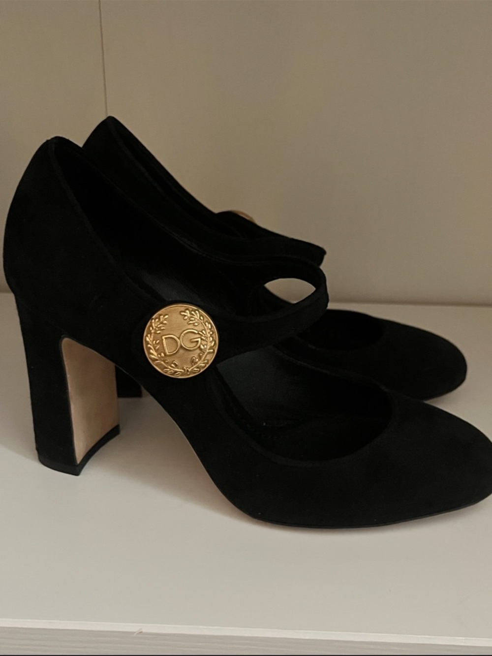 Dolce & Gabbana Black Suede Mary Jane Pumps with Gold Button 5.5 - Picture 10 of 16